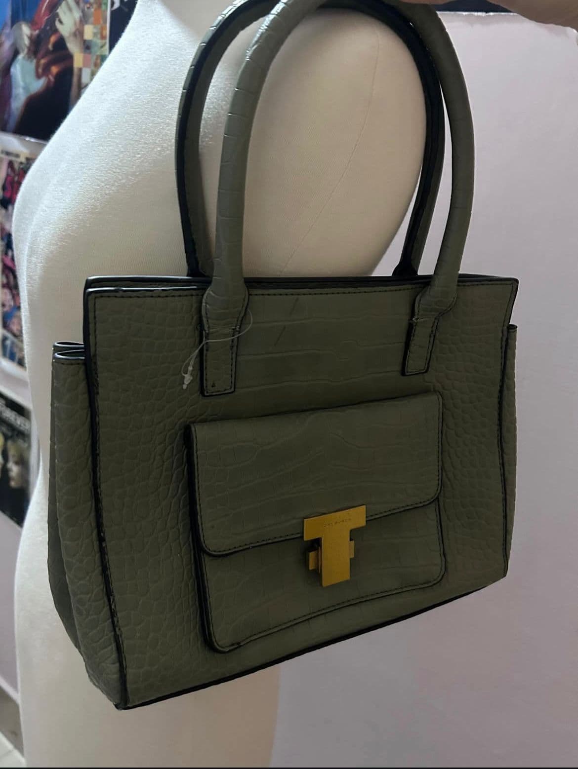 The Corporate Chic Croc Handbag 2